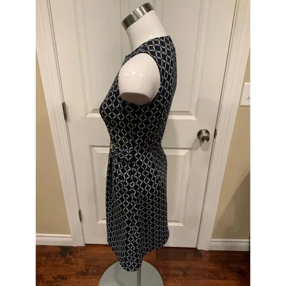 Tabitha Anthropologie Navy Blue Chain Link Keyhole Fit & Flare Dress, Size 0 - Picture 5 of 7